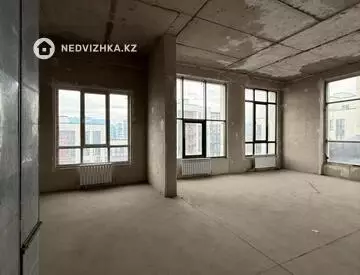 3-комнатная квартира, этаж 18 из 18, 155 м²