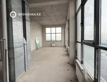 2-комнатная квартира, этаж 18 из 18, 134 м²