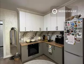 2-комнатная квартира, этаж 7 из 10, 52 м²