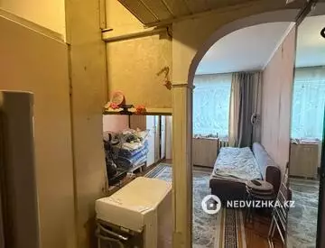 1-комнатная квартира, этаж 2 из 4, 17 м²