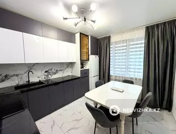2-комнатная квартира, этаж 1 из 10, 62 м²