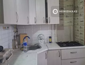 3-комнатная квартира, этаж 2 из 5, 57 м², На длительный срок