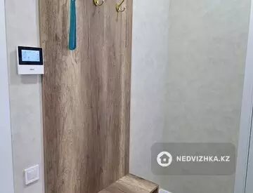 1-комнатная квартира, этаж 7 из 11, 43 м², На длительный срок