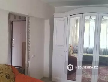 2-комнатная квартира, этаж 3 из 4, 57 м²