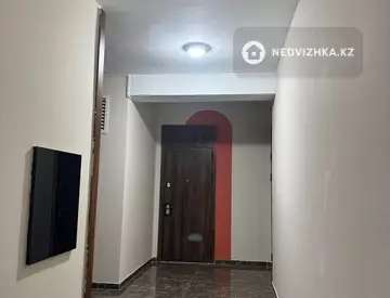2-комнатная квартира, этаж 8 из 12, 92 м²