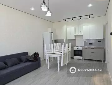 3-комнатная квартира, этаж 5 из 14, 67 м², На длительный срок