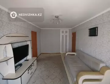 3-комнатная квартира, этаж 2 из 5, 48 м²