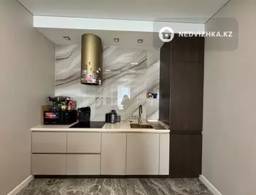 2-комнатная квартира, этаж 12 из 14, 54 м²