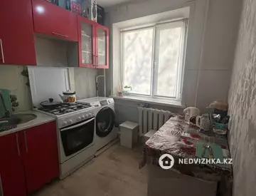 2-комнатная квартира, этаж 4 из 5, 45 м²