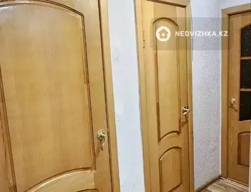 3-комнатная квартира, этаж 8 из 9, 69 м²