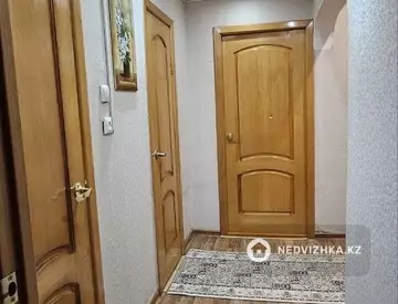 3-комнатная квартира, этаж 8 из 9, 69 м²