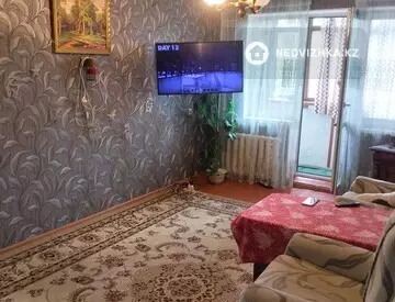 2-комнатная квартира, этаж 3 из 5, 46 м²