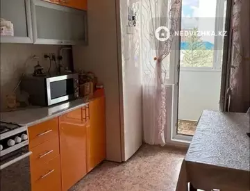 3-комнатная квартира, этаж 2 из 5, 66 м²