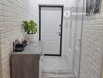 3-комнатная квартира, этаж 3 из 12, 72 м²