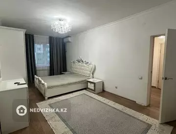 1-комнатная квартира, этаж 3 из 9, 44 м², На длительный срок