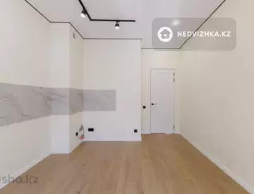 3-комнатная квартира, этаж 9 из 9, 98 м²