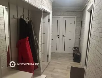 2-комнатная квартира, этаж 1 из 5, 44 м²