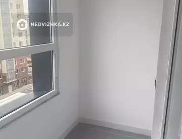 1-комнатная квартира, этаж 6 из 14, 39 м², На длительный срок