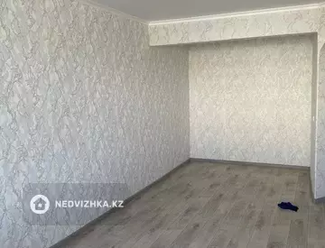 1-комнатная квартира, этаж 4 из 5, 36 м²