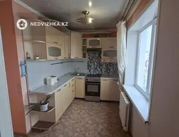 3-комнатная квартира, этаж 3 из 5, 60 м²