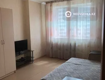 1-комнатная квартира, этаж 9 из 12, 42 м²