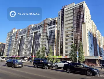 1-комнатная квартира, этаж 9 из 12, 42 м²