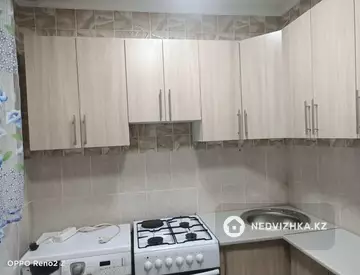 3-комнатная квартира, этаж 1 из 5, 60 м²