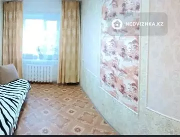 3-комнатная квартира, этаж 1 из 5, 60 м²