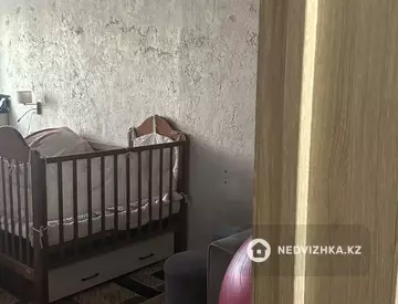 5-комнатная квартира, этаж 6 из 6, 100 м²