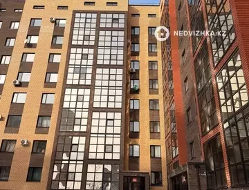 2-комнатная квартира, этаж 9 из 9, 63 м², Посуточно