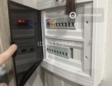 4-комнатная квартира, этаж 4 из 5, 73 м²