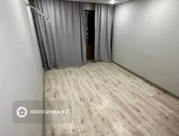 4-комнатная квартира, этаж 4 из 5, 73 м²