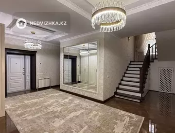 6-комнатный дом, 8 соток, 306 м²