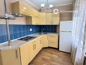 4-комнатная квартира, этаж 1 из 5, 57 м²
