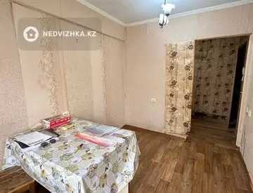 4-комнатная квартира, этаж 1 из 5, 57 м²