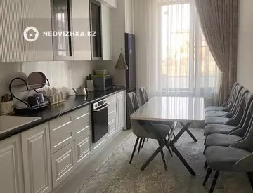 3-комнатная квартира, этаж 2 из 4, 76 м²