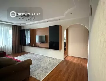 3-комнатная квартира, этаж 4 из 5, 66 м²