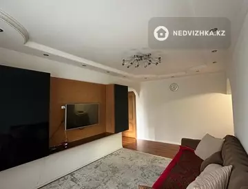 3-комнатная квартира, этаж 4 из 5, 66 м²