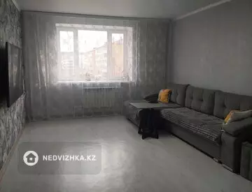 3-комнатная квартира, этаж 3 из 9, 90 м²