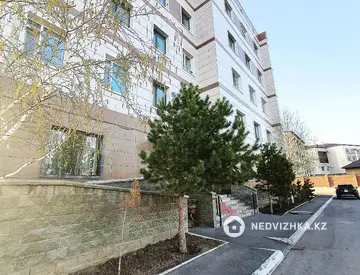 3-комнатная квартира, этаж 4 из 5, 95 м²