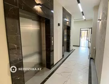 1-комнатная квартира, этаж 13 из 16, 30 м²