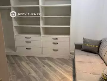 7-комнатная квартира, этаж 12 из 13, 315 м²