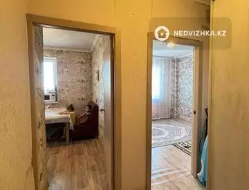 1-комнатная квартира, этаж 14 из 14, 36 м²