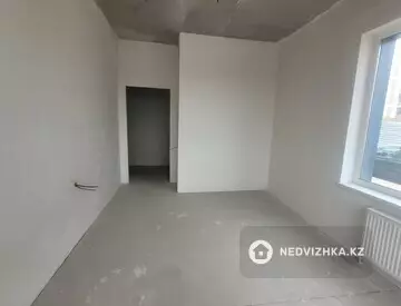 3-комнатная квартира, этаж 1 из 6, 65 м²