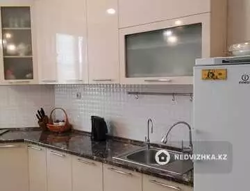 3-комнатная квартира, этаж 5 из 14, 88 м²