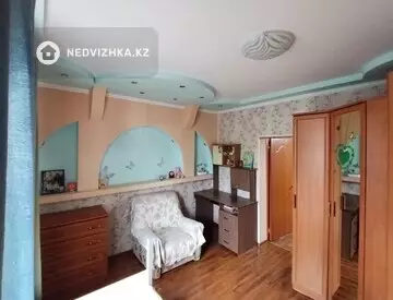 5-комнатный дом, 6 соток, 87 м²