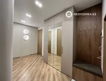3-комнатная квартира, этаж 3 из 17, 93 м²