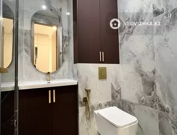 3-комнатная квартира, этаж 3 из 17, 93 м²