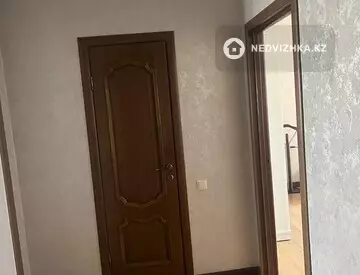 3-комнатная квартира, этаж 6 из 9, 80 м², На длительный срок