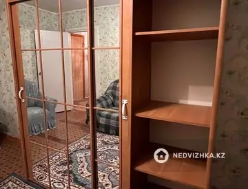 1-комнатная квартира, этаж 3 из 5, 33 м²